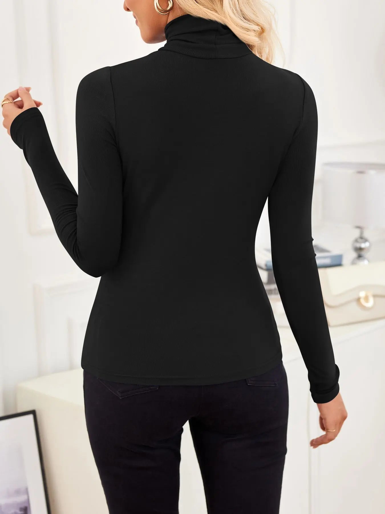 VRCÔMFY Turtleneck Top: Slim, Form-Fitting for Effortless Chic VRCÔMFY